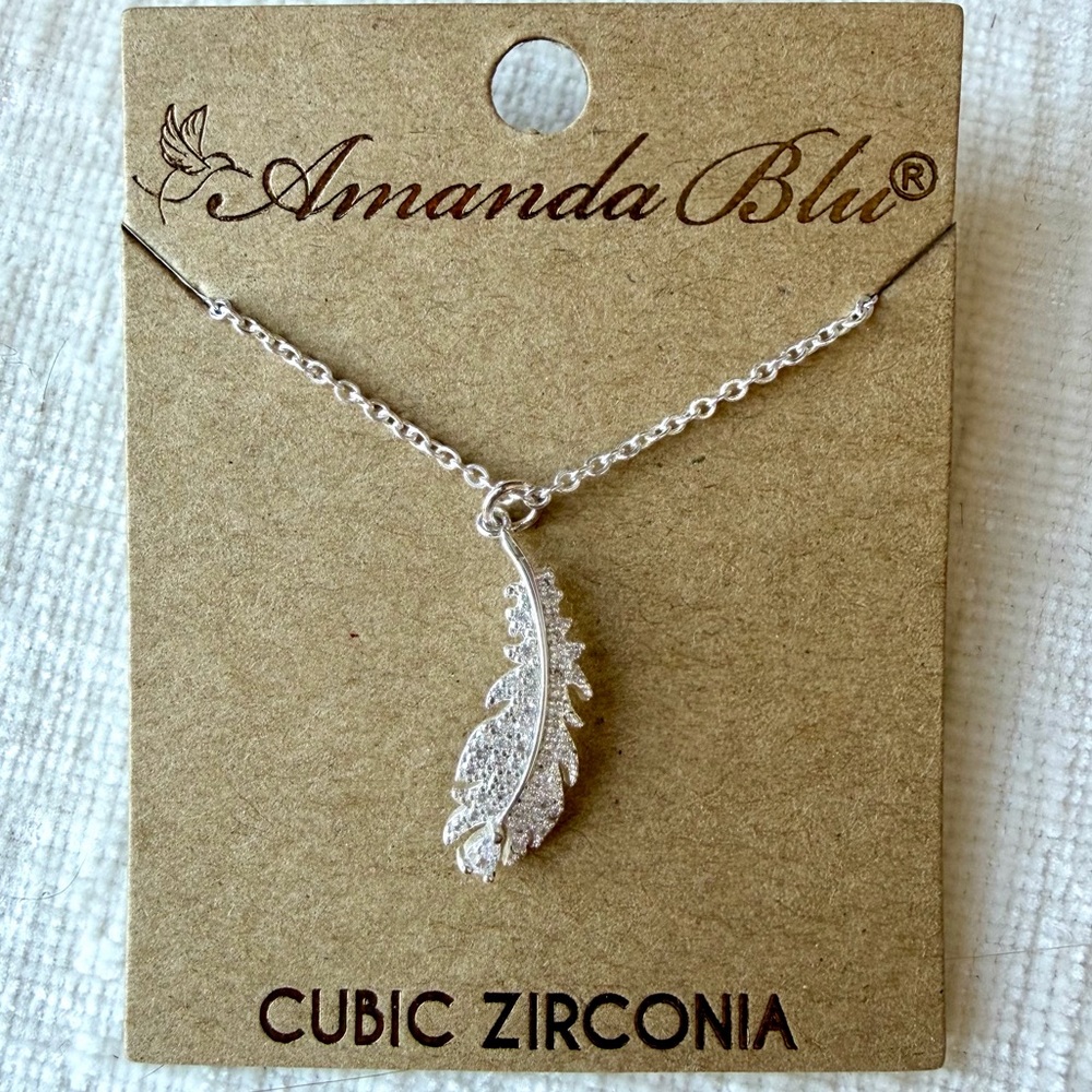 Adjustable Feather Pendant Necklace in Silver Tone, New with tags